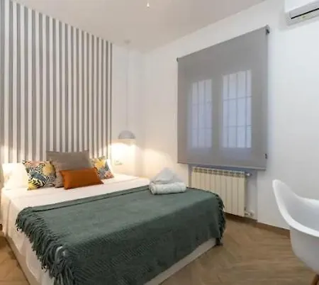 Artbel Rentals En Embajadores Madrid Exterior photo