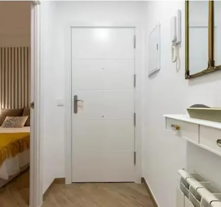 Artbel Rentals En Embajadores Madrid Exterior photo